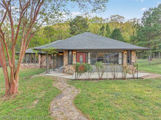 22451 Coggins Road, Poteau, OK 74953