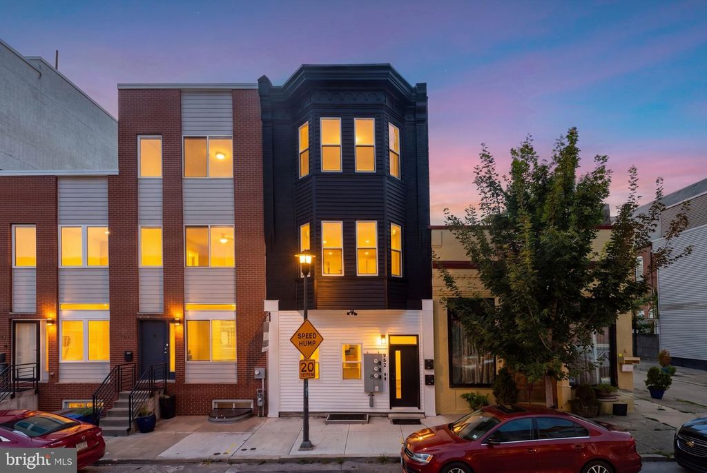 952 N MARSHALL ST, PHILADELPHIA, PA 19123 — exterior