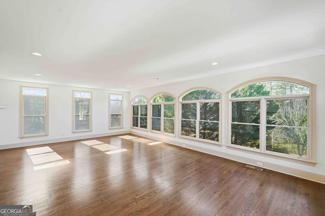 106 Windfields Lane, Woodstock, GA 30188