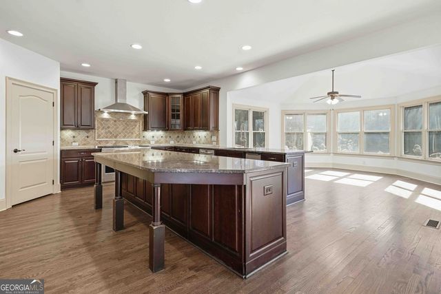 106 Windfields Lane, Woodstock, GA 30188