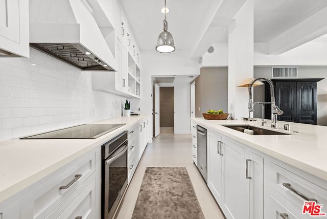 10701 Wilshire Boulevard 1202, Los Angeles, CA 90024