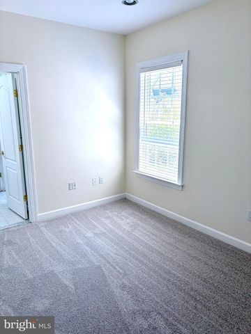 2178 HARITHY DR, Dunn Loring, VA 22027