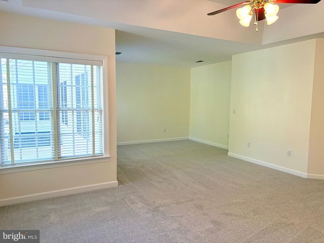 2178 HARITHY DR, Dunn Loring, VA 22027