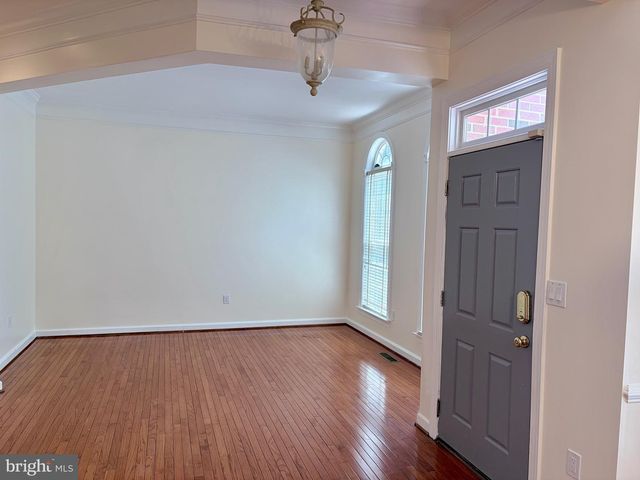 2178 HARITHY DR, Dunn Loring, VA 22027