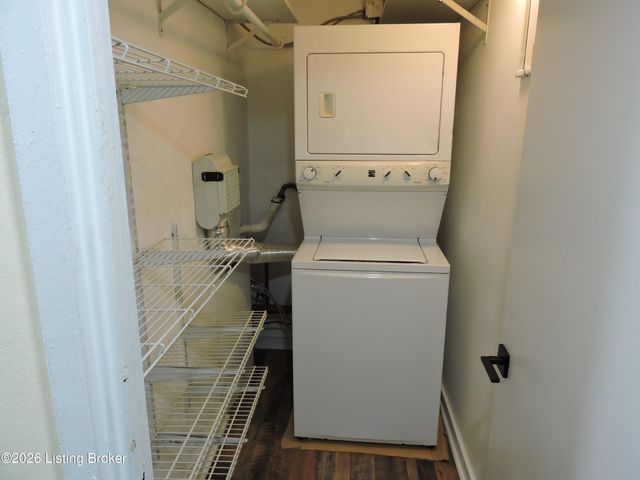 1040 Cherokee Rd APT A1, Louisville, KY 40204