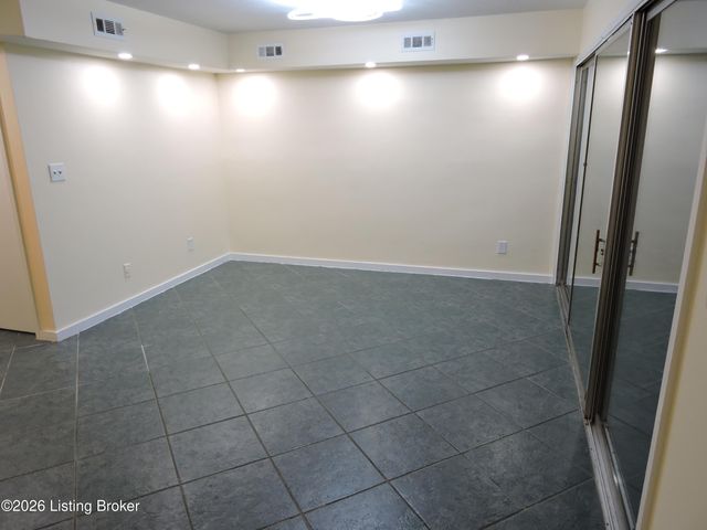 1040 Cherokee Rd APT A1, Louisville, KY 40204