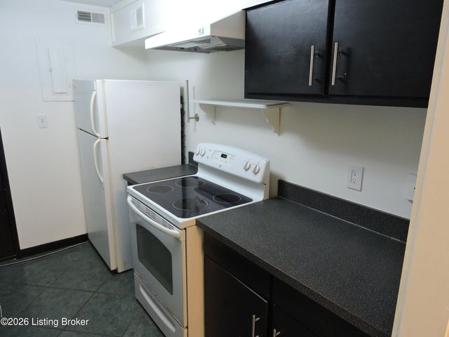1040 Cherokee Rd APT A1, Louisville, KY 40204