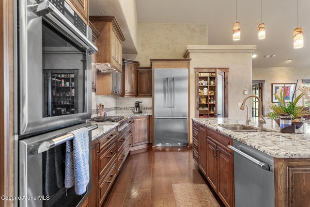 1122 S FOUR WINDS RD, Coeur D'alene, ID 83814