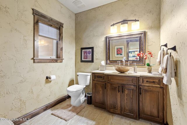 1122 S FOUR WINDS RD, Coeur D'alene, ID 83814