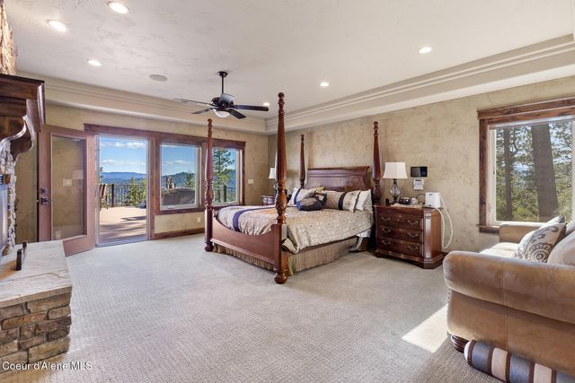 1122 S FOUR WINDS RD, Coeur D'alene, ID 83814