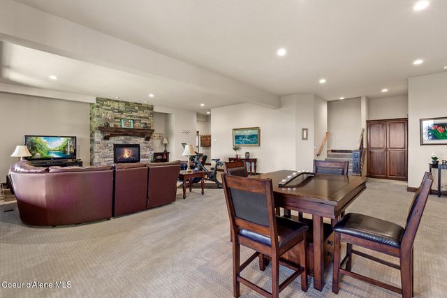 1122 S FOUR WINDS RD, Coeur D'alene, ID 83814