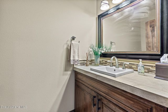 1122 S FOUR WINDS RD, Coeur D'alene, ID 83814