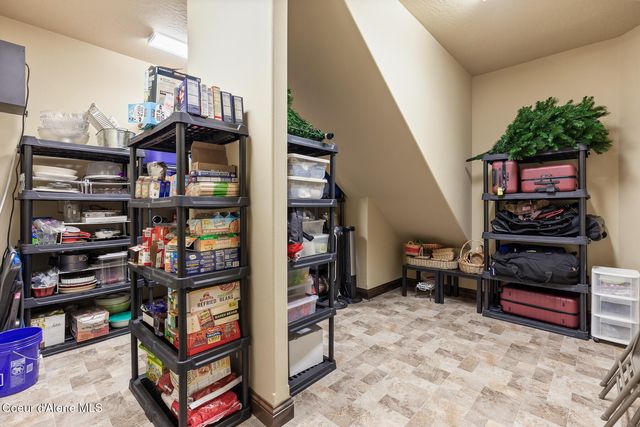 1122 S FOUR WINDS RD, Coeur D'alene, ID 83814