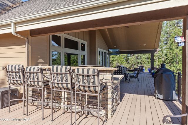 1122 S FOUR WINDS RD, Coeur D'alene, ID 83814