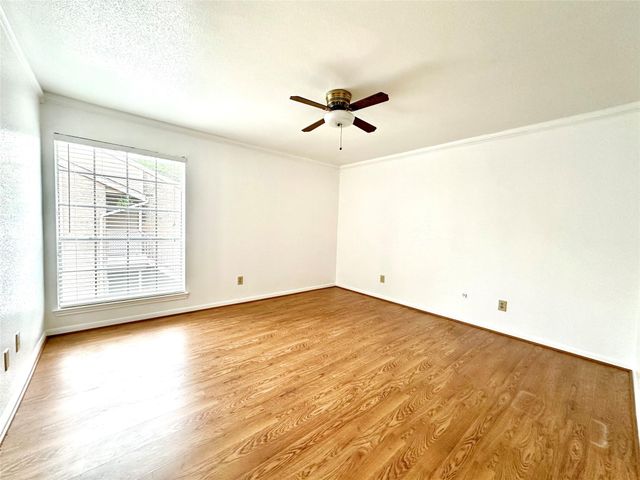 10211 Sugar Branch Drive 436, Houston, TX 77036