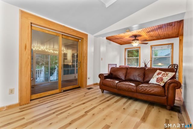 5 Van Rose Drive, North Haven, CT 06473