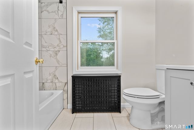 5 Van Rose Drive, North Haven, CT 06473