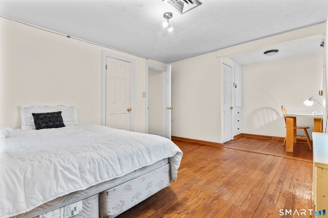 5 Van Rose Drive, North Haven, CT 06473