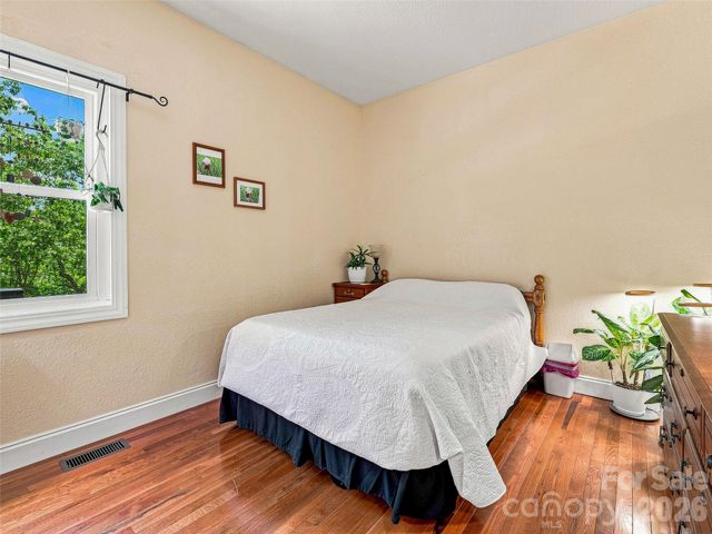 524 Lookout Drive, Pisgah Forest, NC 28768