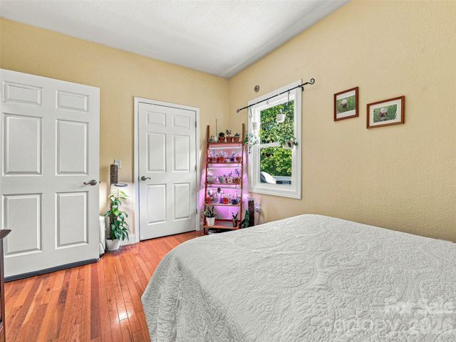524 Lookout Drive, Pisgah Forest, NC 28768