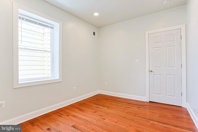 802 W RITNER ST, Philadelphia, PA 19148