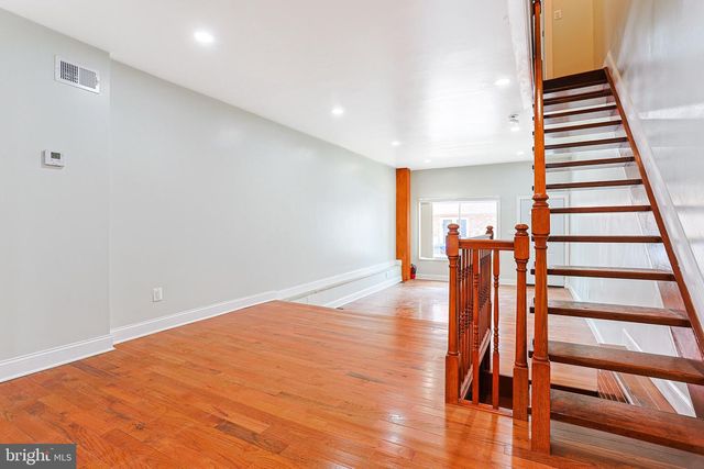 802 W RITNER ST, Philadelphia, PA 19148