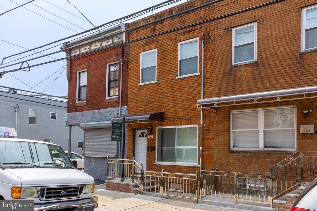 802 W RITNER ST, Philadelphia, PA 19148
