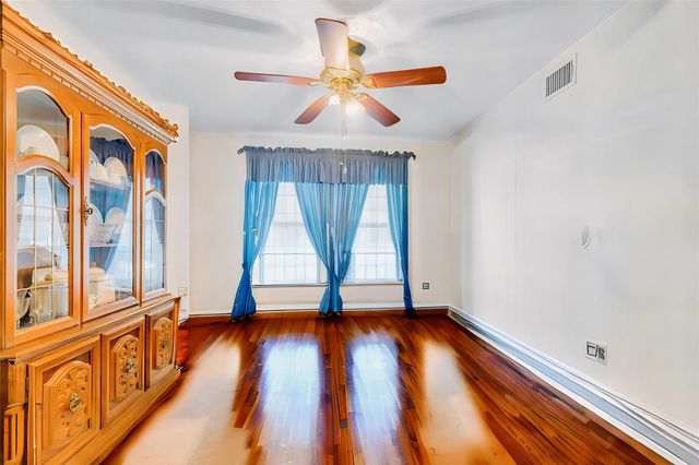 13833 N Highway 75, Willis, TX 77378