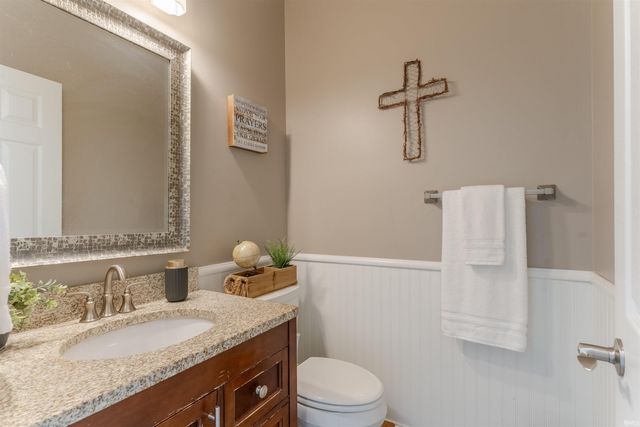6555 Oakland Court, Newburgh, IN 47630