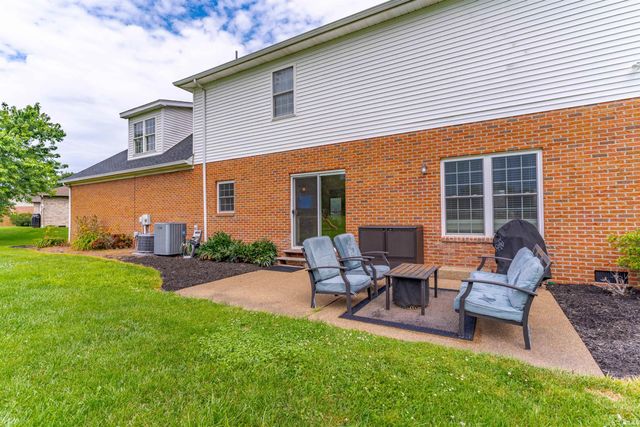 6555 Oakland Court, Newburgh, IN 47630