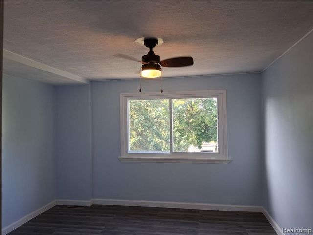1292 Howard Street, Mount Morris, MI 48458