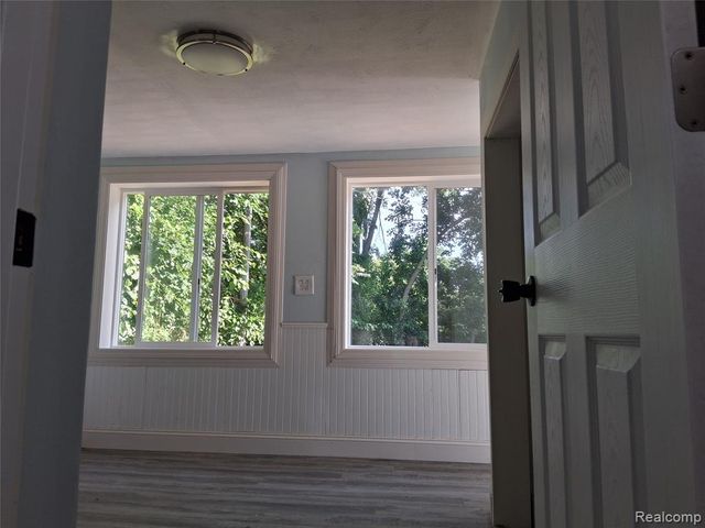 1292 Howard Street, Mount Morris, MI 48458