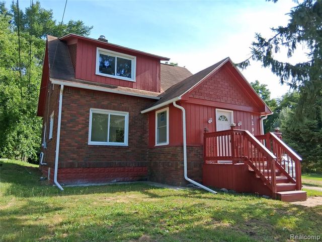 1292 Howard Street, Mount Morris, MI 48458