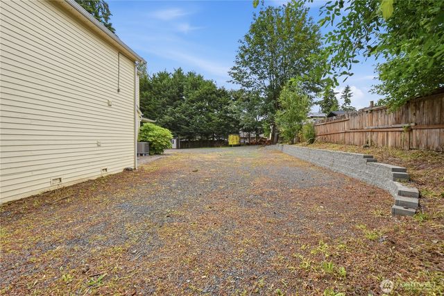 3928 172nd St Sw, Lynnwood, WA 98037
