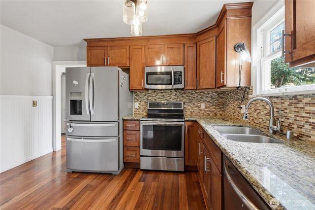 3928 172nd St Sw, Lynnwood, WA 98037