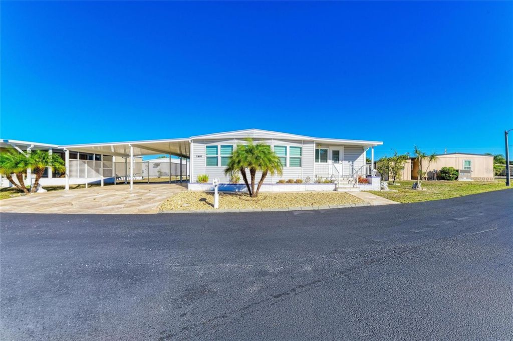 52 BLACKBEARD LANE, Nokomis, FL 34275