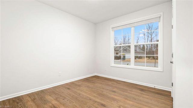 303 Sefton Drive, Jamestown, NC 27282