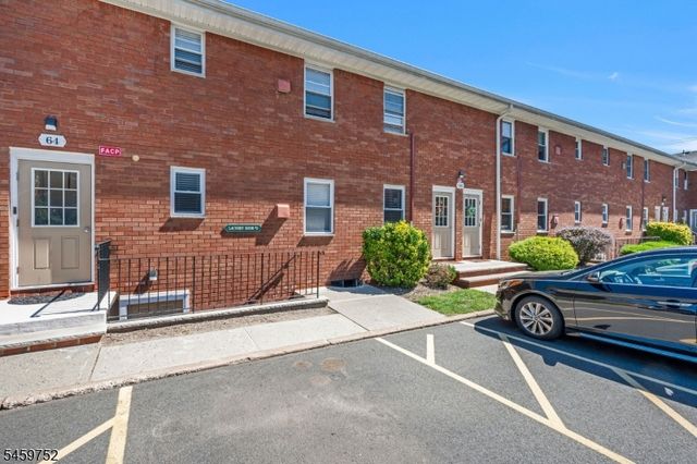 66 Knox Ter, Wayne Twp., NJ 07470