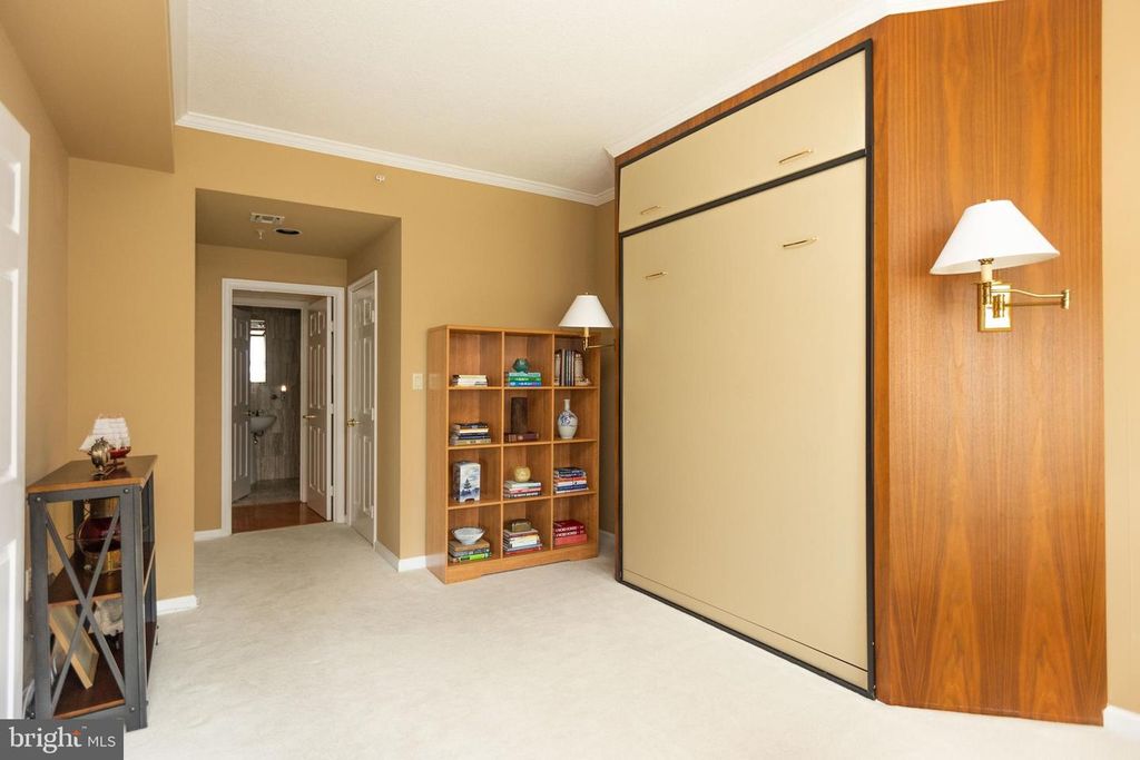 Image 21 of property listing at 3801 CANTERBURY RD #816, Baltimore, MD 21218