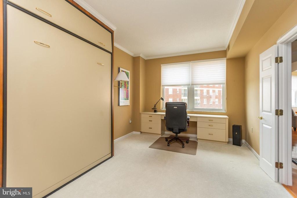 Image 22 of property listing at 3801 CANTERBURY RD #816, Baltimore, MD 21218