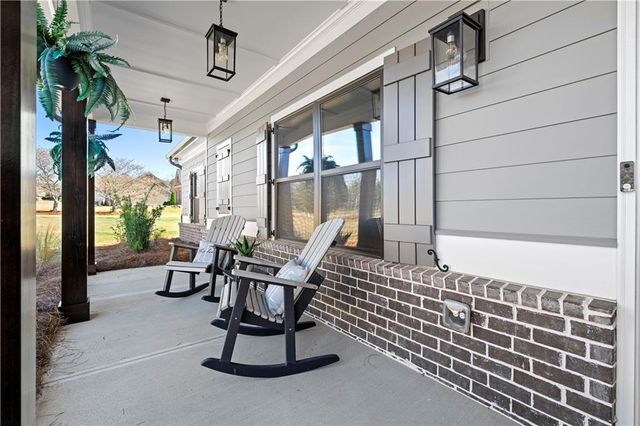 2128 Stonegate Way, Monroe, GA 30656