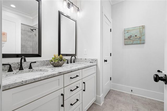 2128 Stonegate Way, Monroe, GA 30656