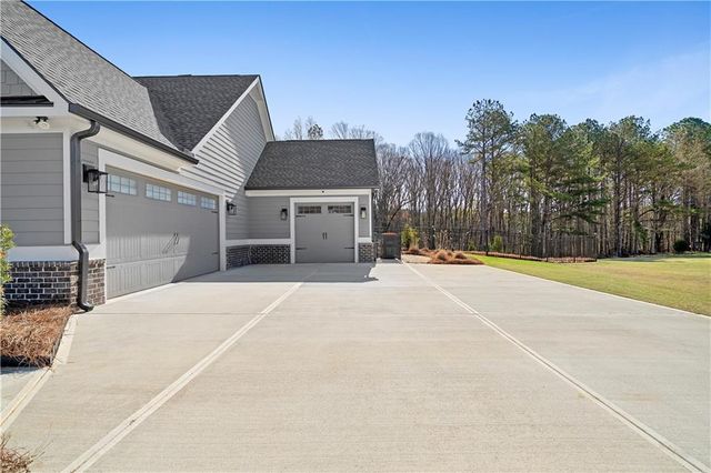2128 Stonegate Way, Monroe, GA 30656