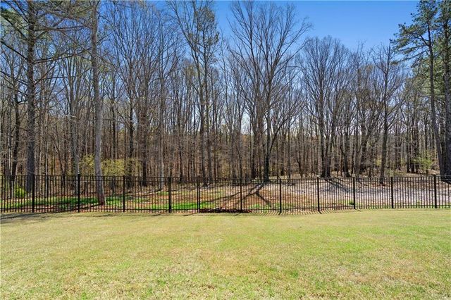 2128 Stonegate Way, Monroe, GA 30656