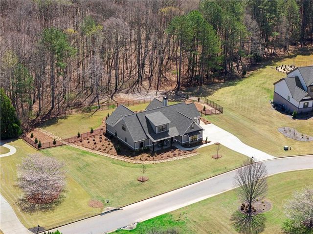 2128 Stonegate Way, Monroe, GA 30656