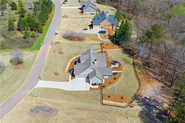 2128 Stonegate Way, Monroe, GA 30656