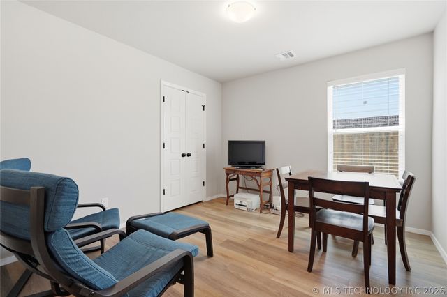 3848 E 144th Place S, Bixby, OK 74008