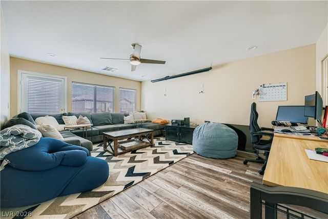 4104 Fabulous Finches Avenue, North Las Vegas, NV 89084