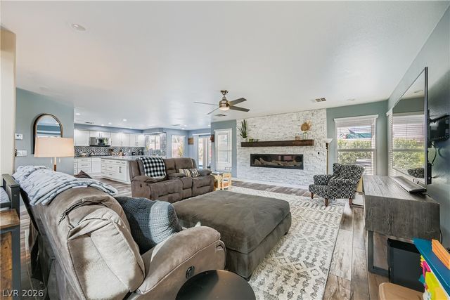 4104 Fabulous Finches Avenue, North Las Vegas, NV 89084