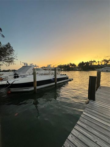 5005 Collins Avenue, Miami Beach, FL 33140